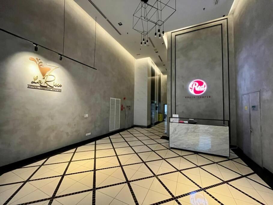 Apartament #211 M101 Dang Wangi Klcc View Pool By Livin Kuala Lumpur Zewnętrze zdjęcie