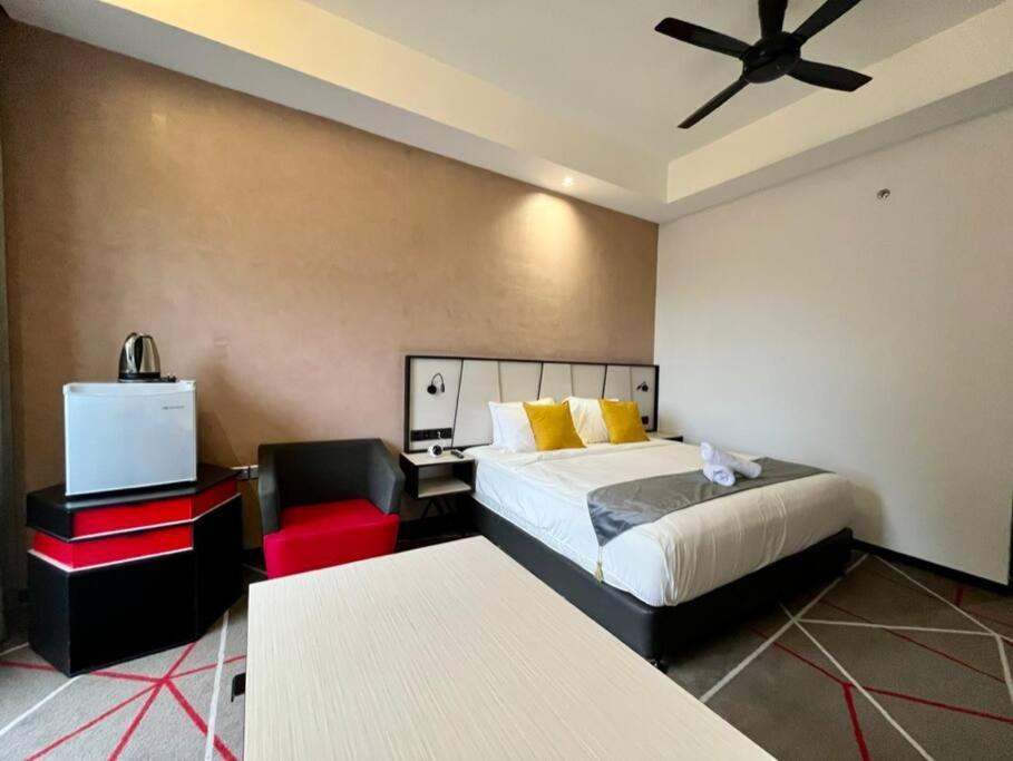 Apartament #211 M101 Dang Wangi Klcc View Pool By Livin Kuala Lumpur Zewnętrze zdjęcie